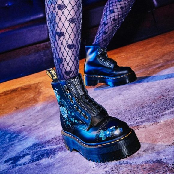 Dr. Martens Shoes - Dr. Martens SINCLAIR MYSTIC FLORAL LEATHER PLATFORM BOOTS MSRP$220 UniqueDetails